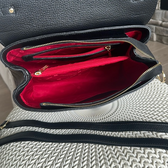 Tuscany Leather Silene Leather Convertible Backpack Handbag - Picture 3 of 10